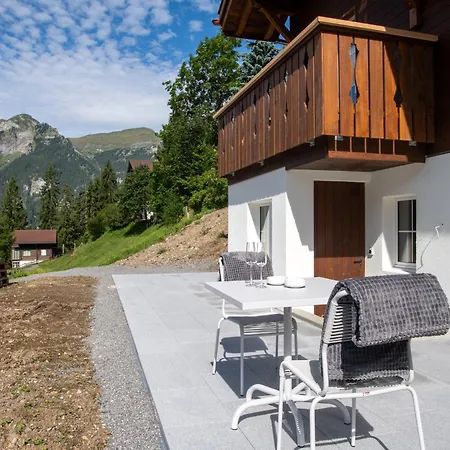 Apartment Ledihus Garden Wengen